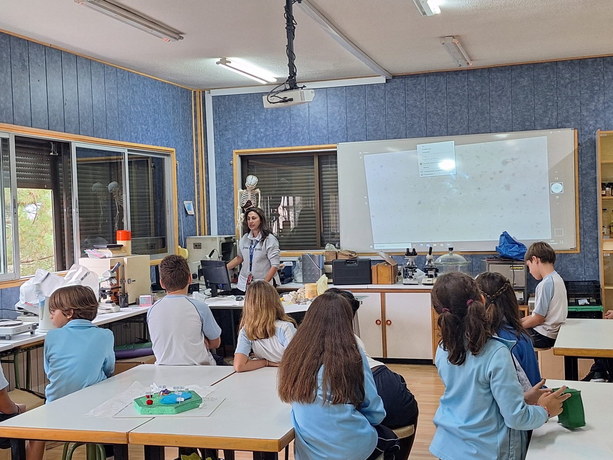 El laboratorio y el huerto: espacios de aprendizaje para la innovación educativa