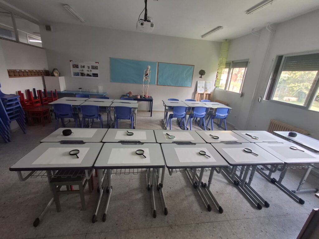 laboratorio ciencias escolar